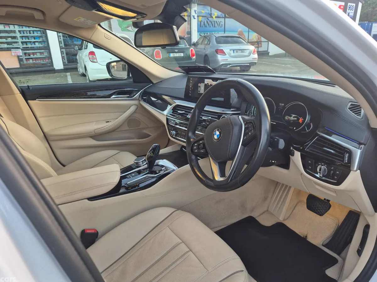 BMW 5-Series Saloon, Diesel, 2017, White