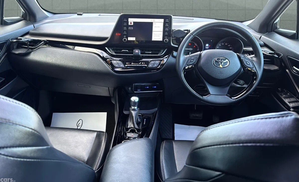 Toyota C-HR Hatchback, Petrol Hybrid, 2023, White