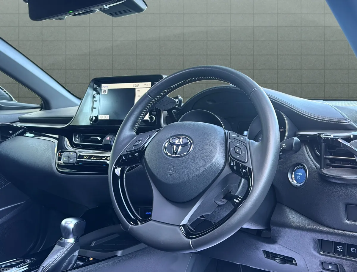 Toyota C-HR Hatchback, Petrol Hybrid, 2023, White