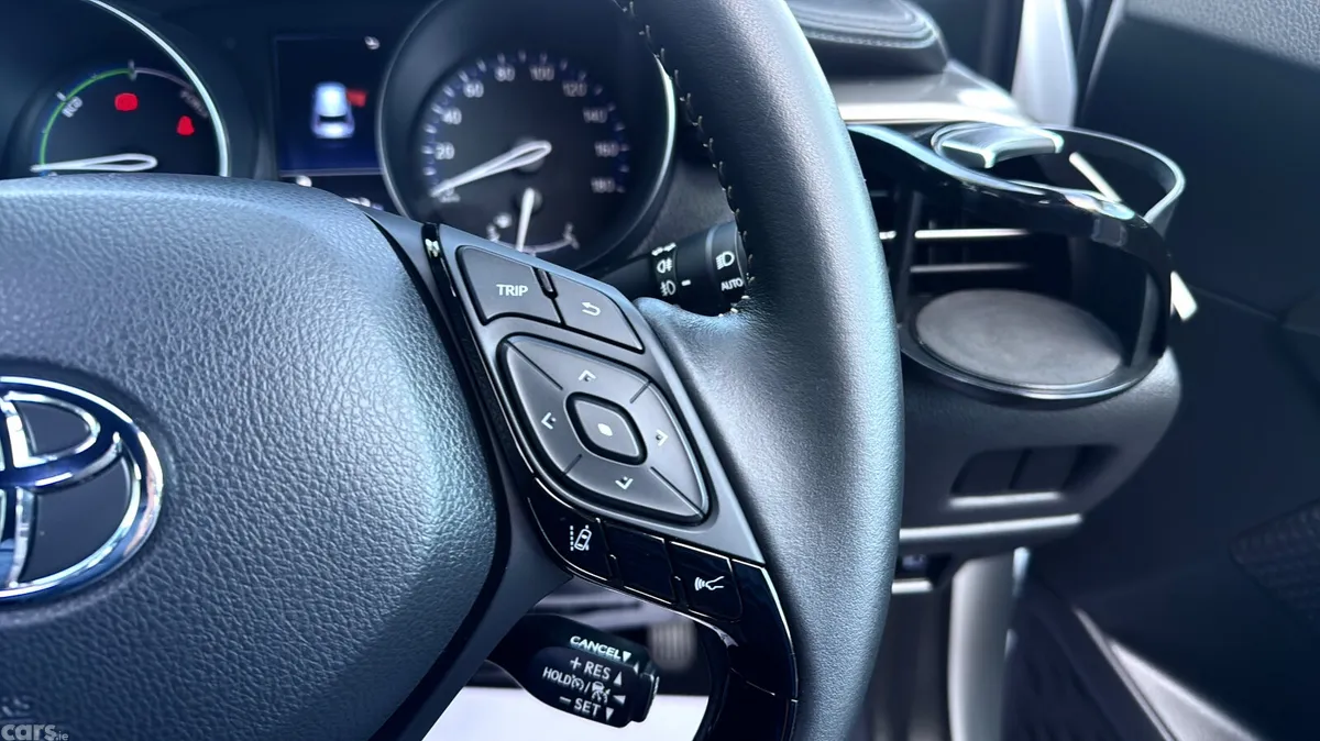 Toyota C-HR Hatchback, Petrol Hybrid, 2023, White