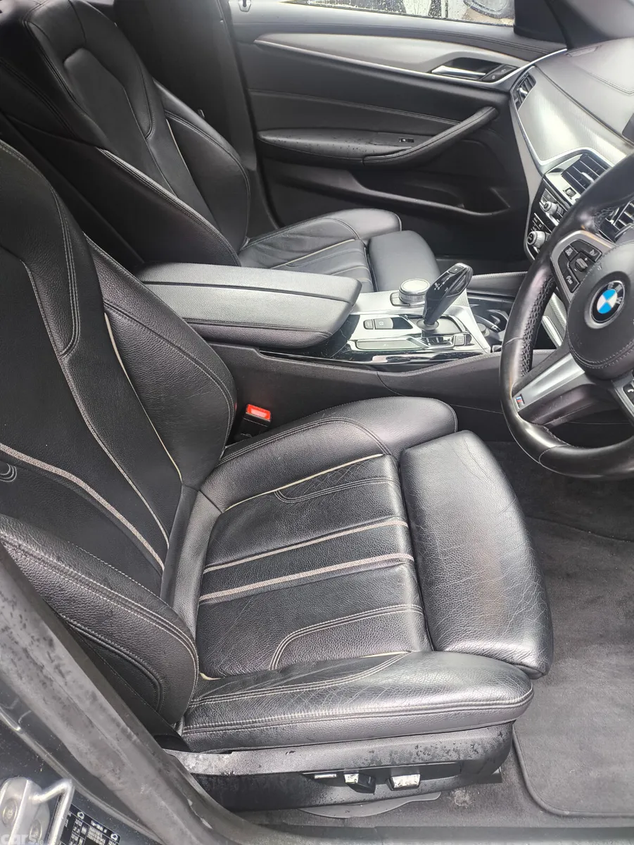 BMW 5-Series Saloon, Diesel, 2018, Blue