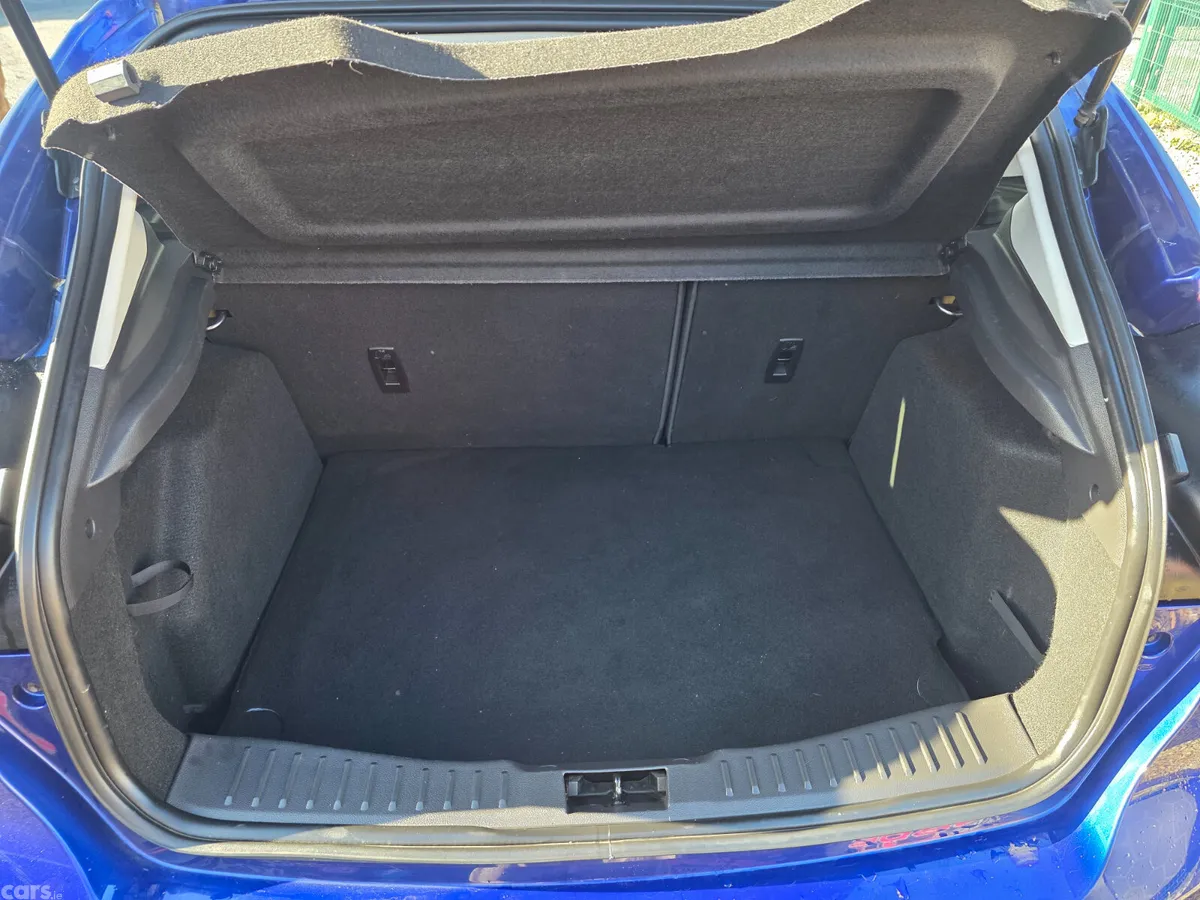 Ford Focus Hatchback, Diesel, 2015, Blue