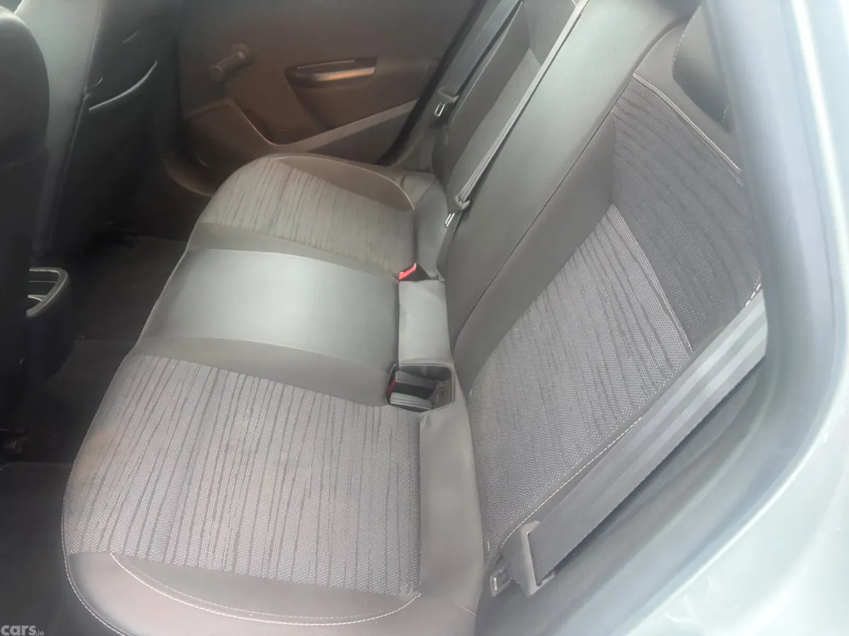 Opel Astra Hatchback, Diesel, 2015, Silver