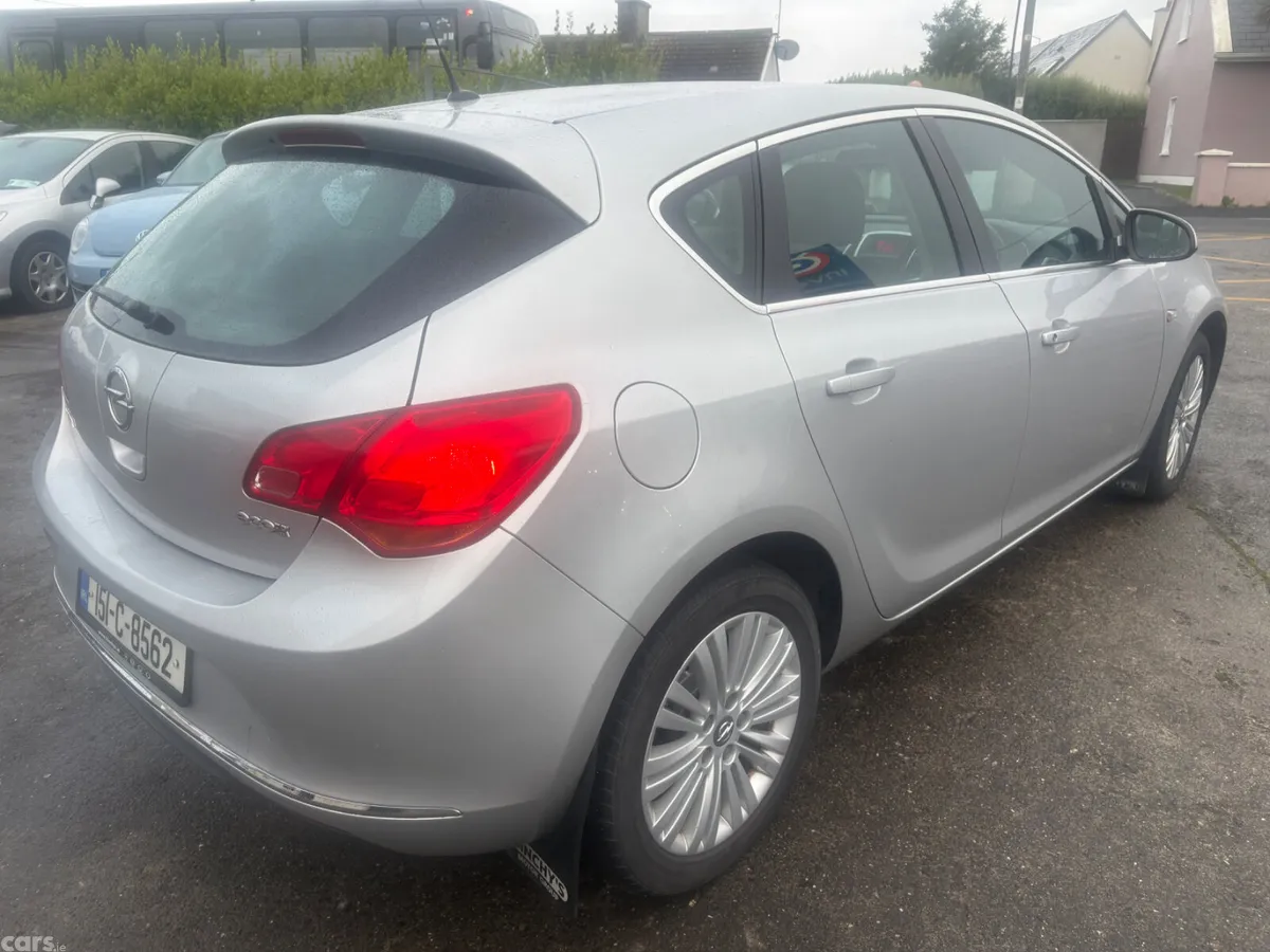 Opel Astra Hatchback, Diesel, 2015, Silver