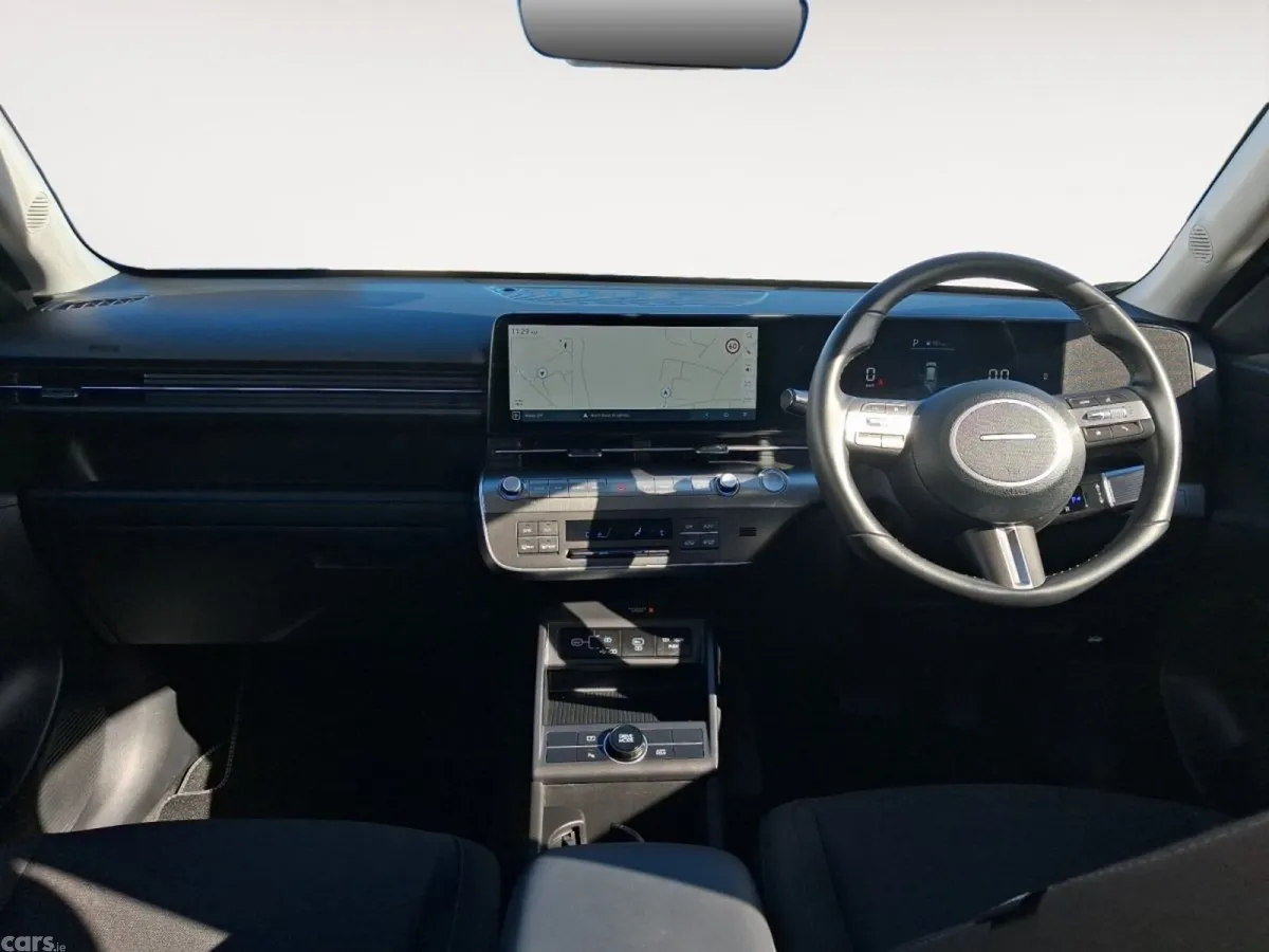 Hyundai KONA MPV, Petrol Hybrid, 2026, White