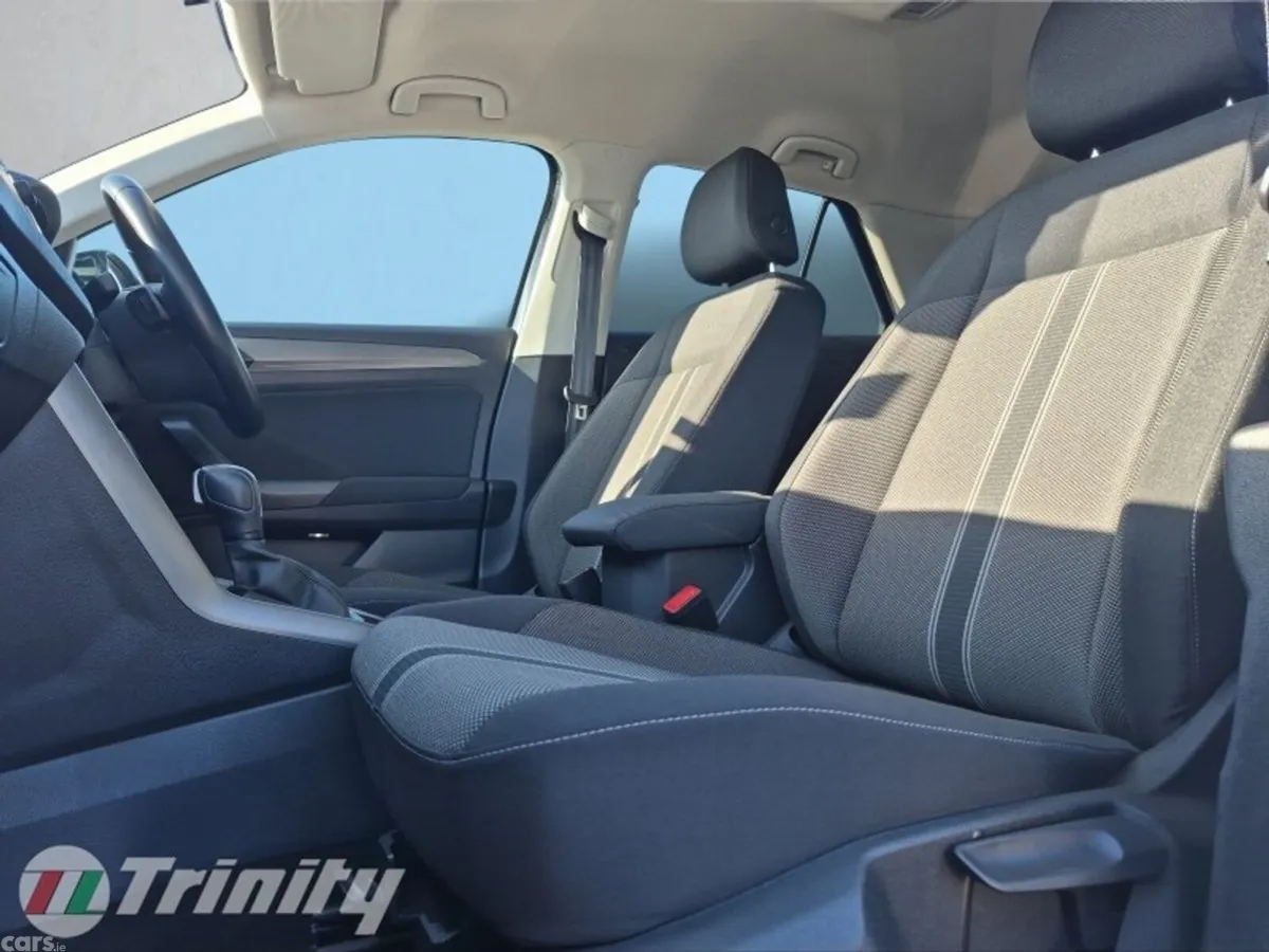 Volkswagen T-Roc SUV, Diesel, 2020, Black