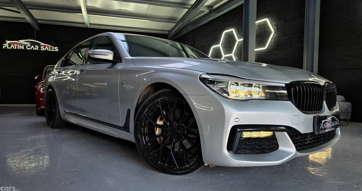 BMW 7-Series Saloon, Diesel, 2019, Silver