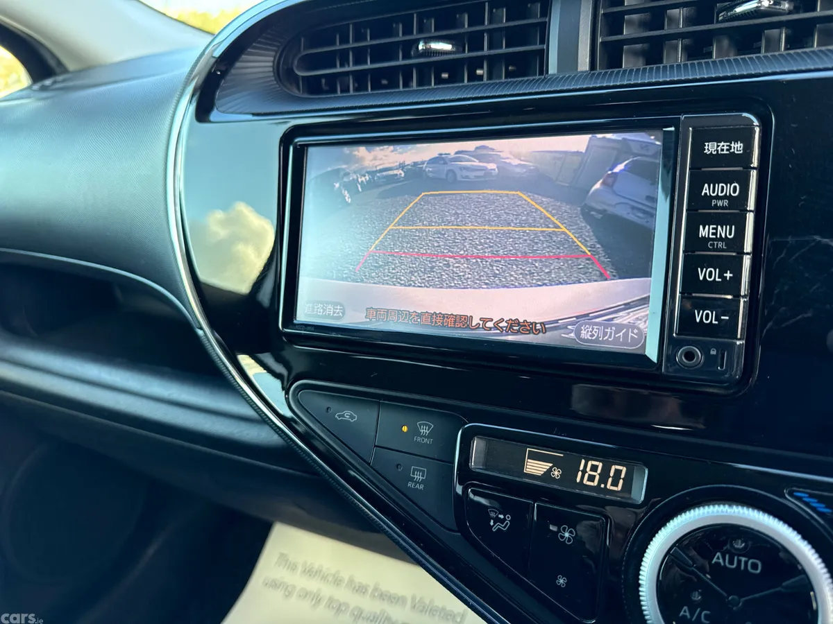 Toyota Aqua Hatchback, Petrol Hybrid, 2017, Silver