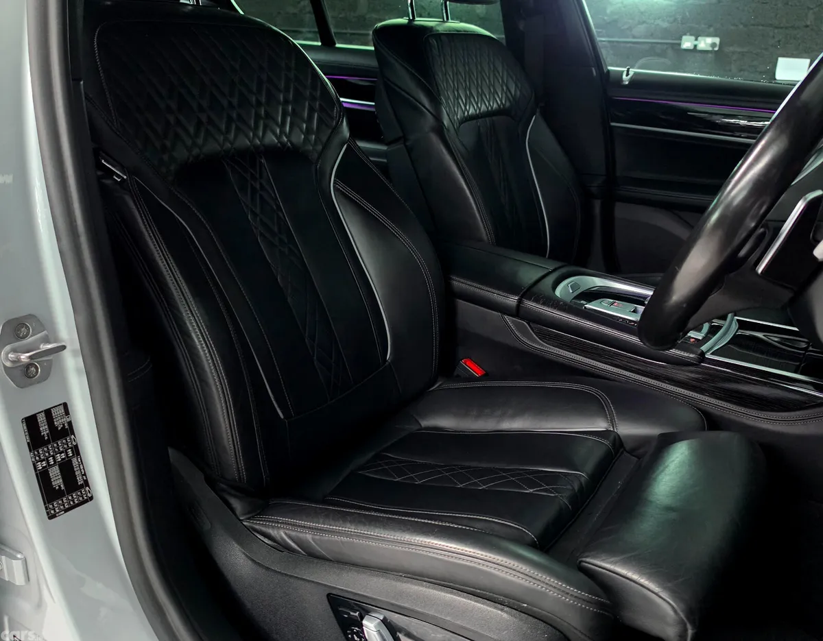 BMW 7-Series Saloon, Diesel, 2019, Silver