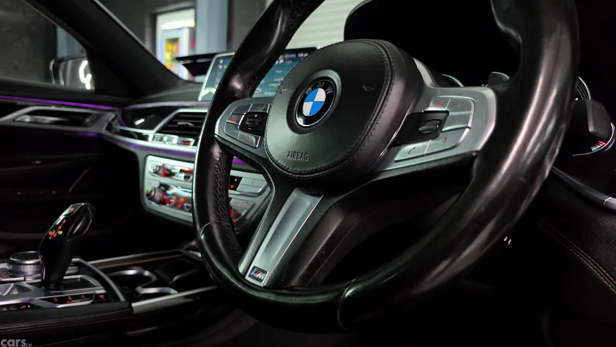 BMW 7-Series Saloon, Diesel, 2019, Silver