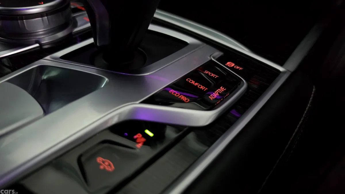 BMW 7-Series Saloon, Diesel, 2019, Silver