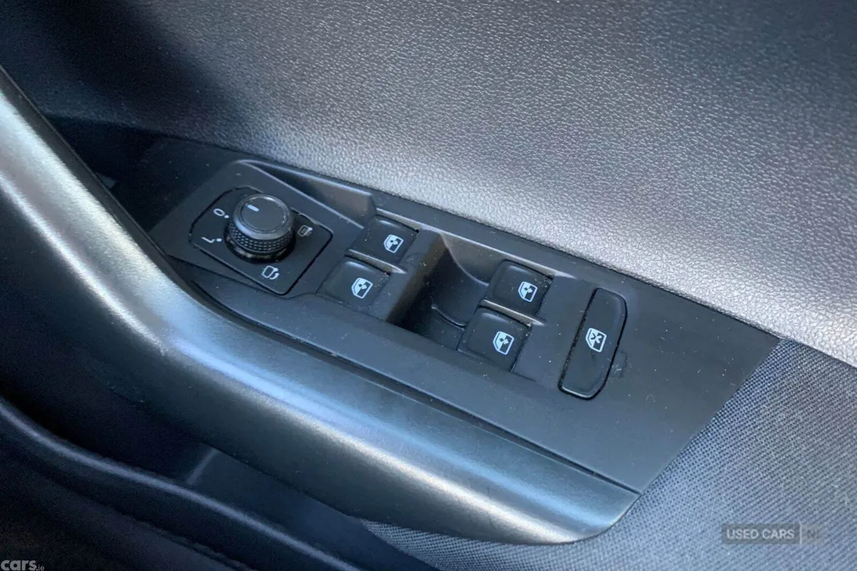 Volkswagen Polo Hatchback, Petrol, 2023, White