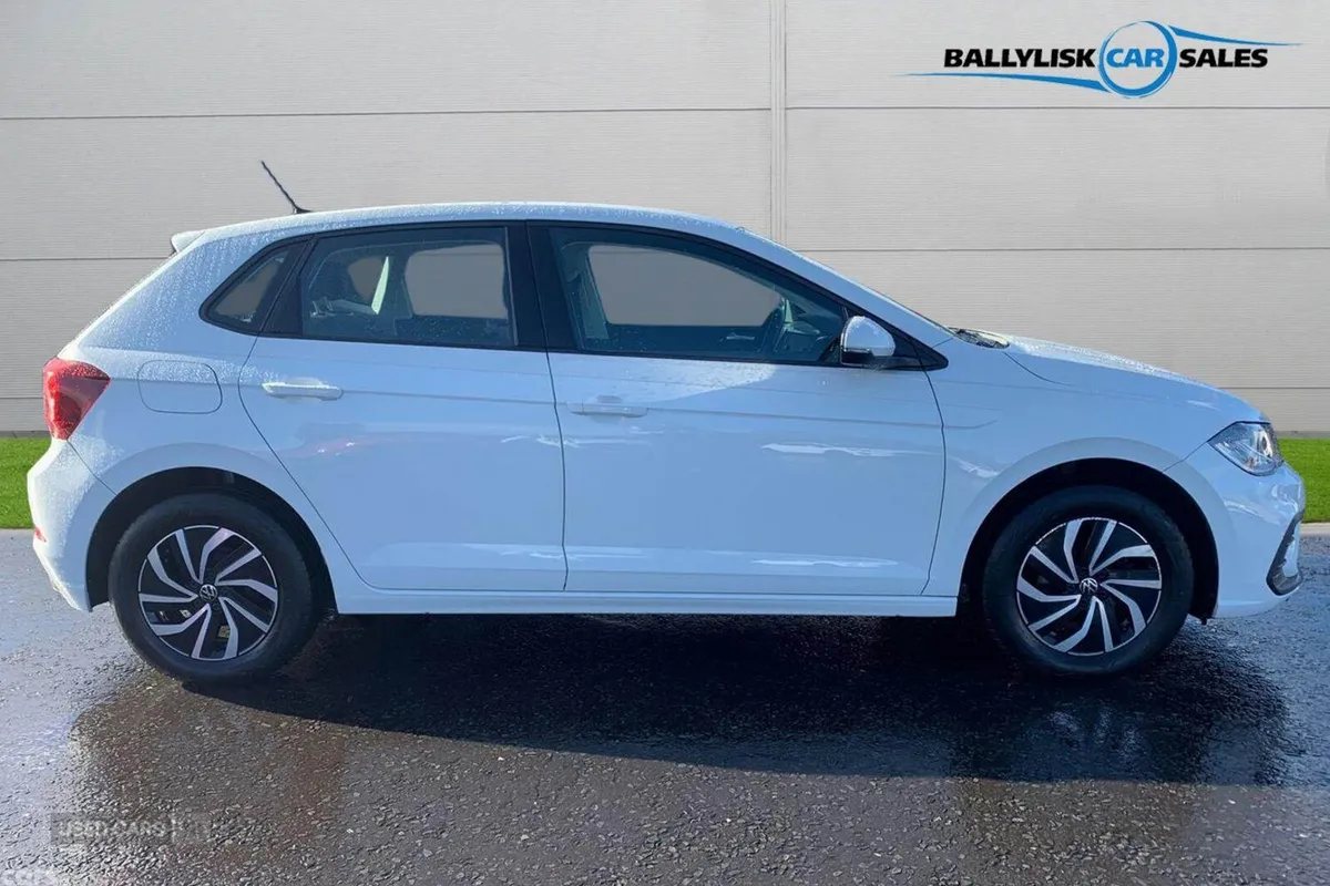 Volkswagen Polo Hatchback, Petrol, 2023, White