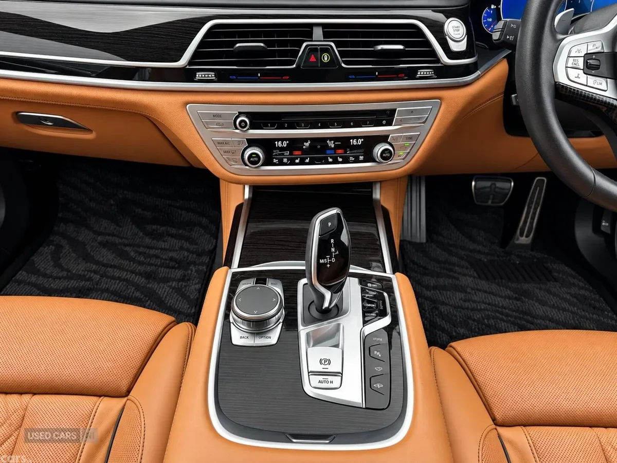 BMW 7-Series , Petrol Hybrid, 2017, Blue