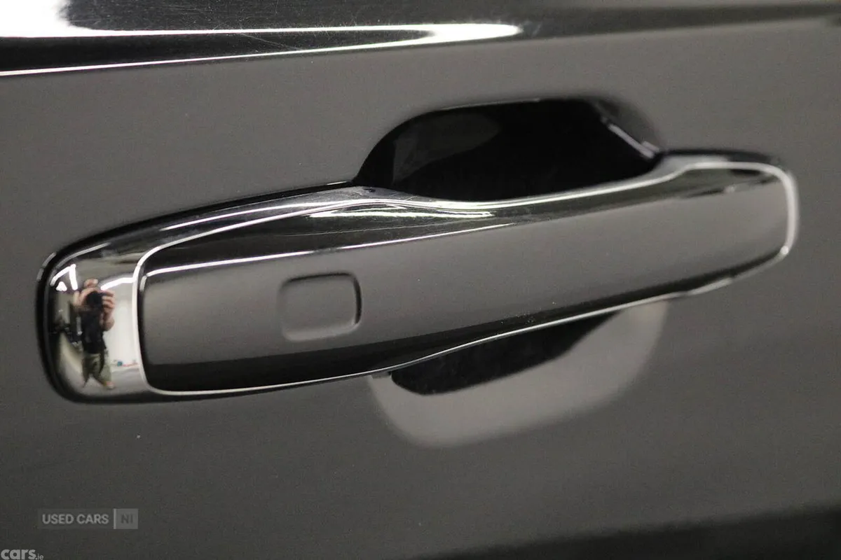 Volvo XC90 SUV, Diesel Hybrid, 2021, Black