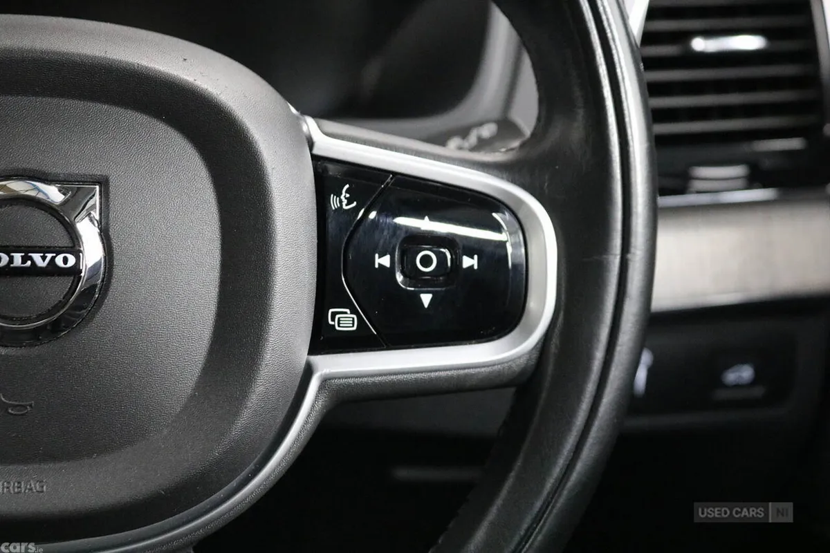 Volvo XC90 SUV, Diesel Hybrid, 2021, Black