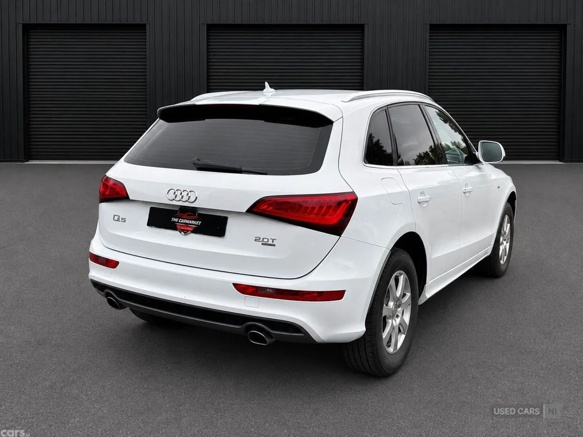 Audi Q5 , Petrol, 2013, 