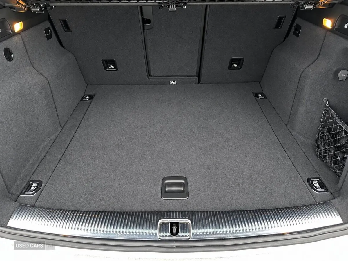 Audi Q5 , Petrol, 2013, 