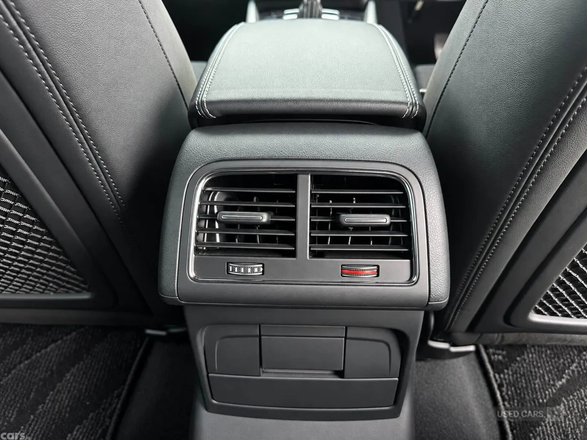 Audi Q5 , Petrol, 2013, 
