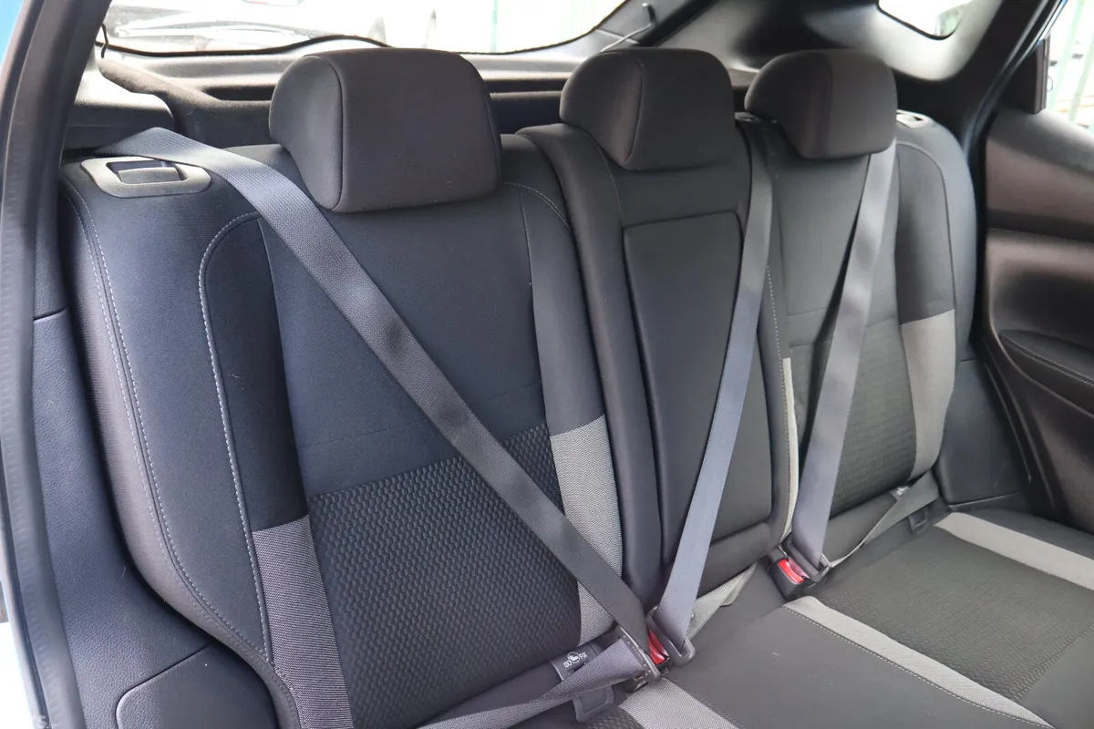 Nissan Qashqai SUV, Diesel, 2017, Blue