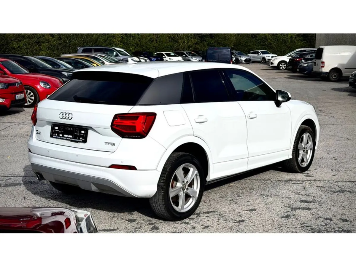 Audi Q2 SUV, Petrol, 2019, White
