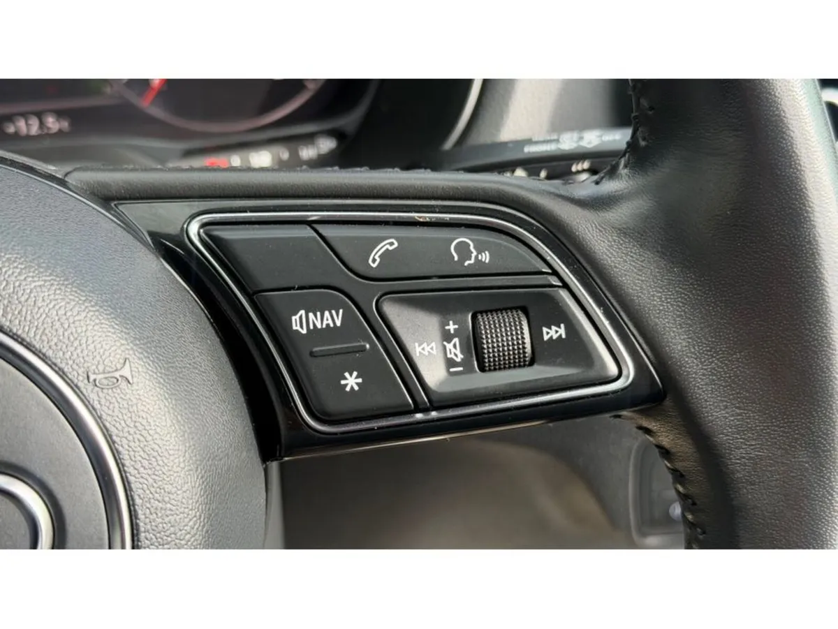 Audi Q2 SUV, Petrol, 2019, White