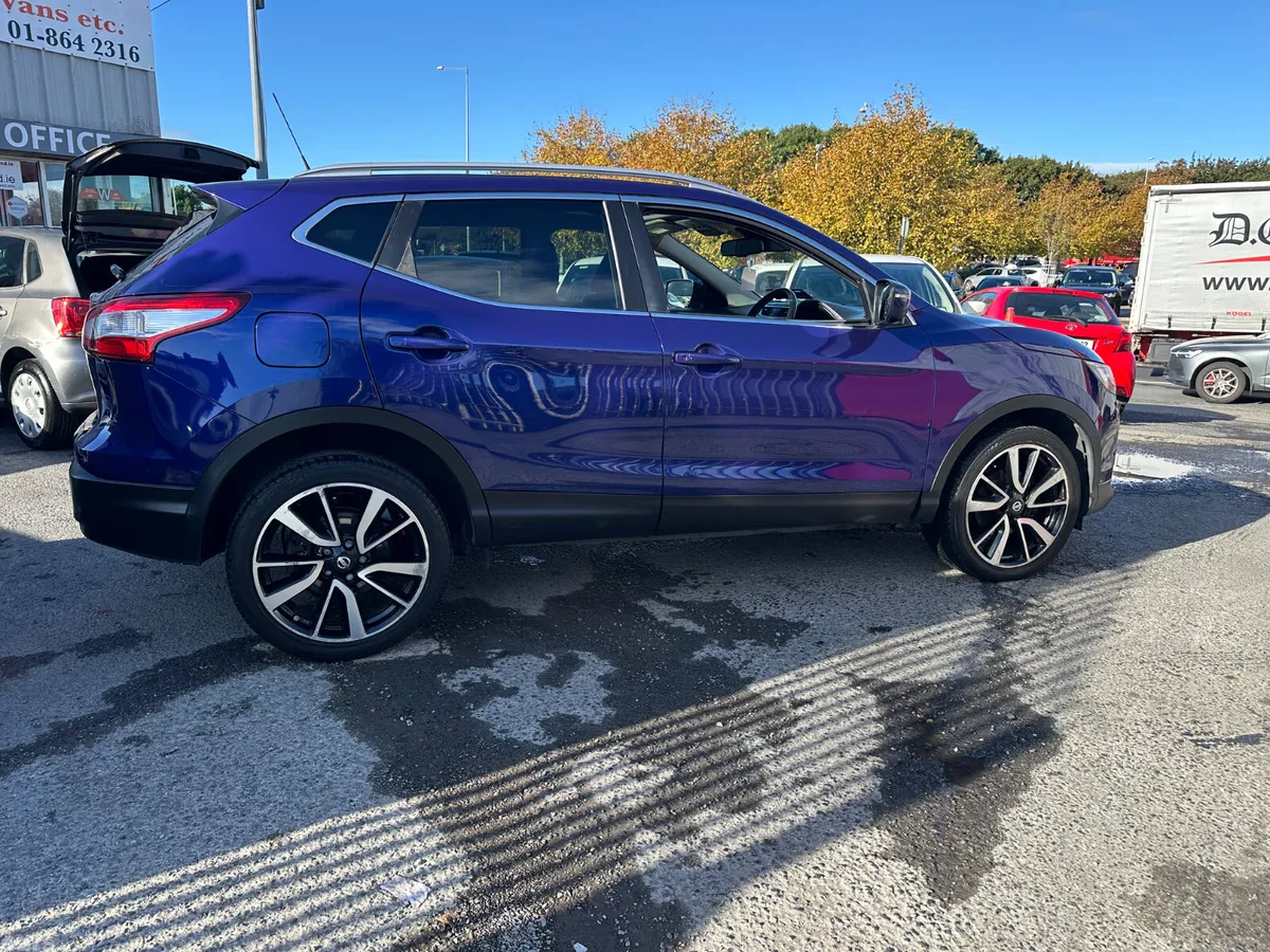 Nissan Qashqai SUV, Petrol, 2017, Blue