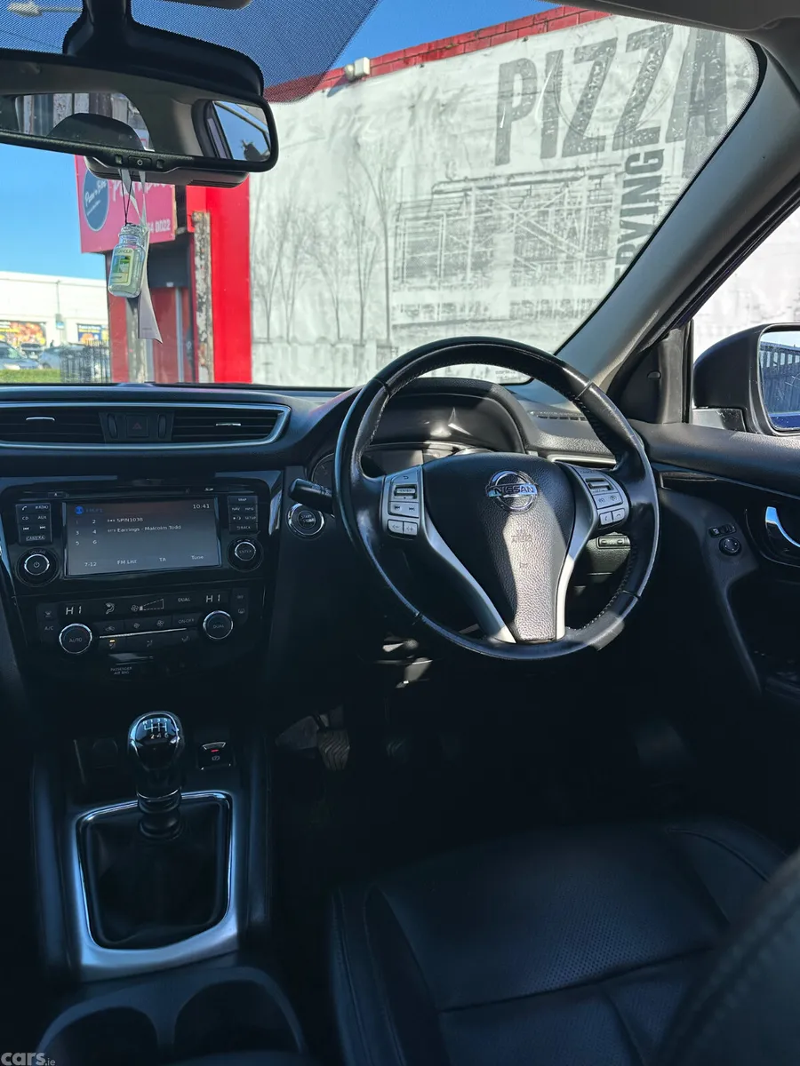 Nissan Qashqai SUV, Petrol, 2017, Blue