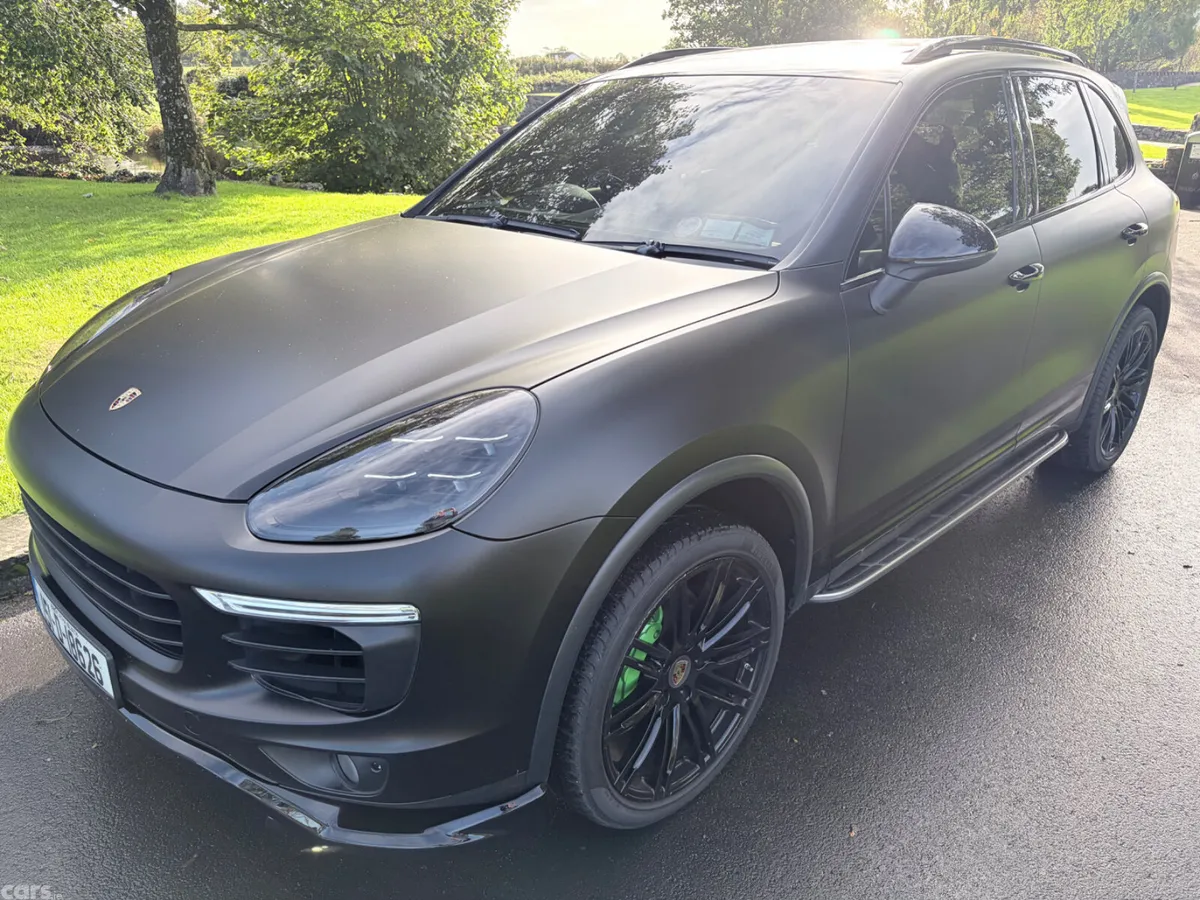 Porsche Cayenne SUV, Diesel, 2015, Grey