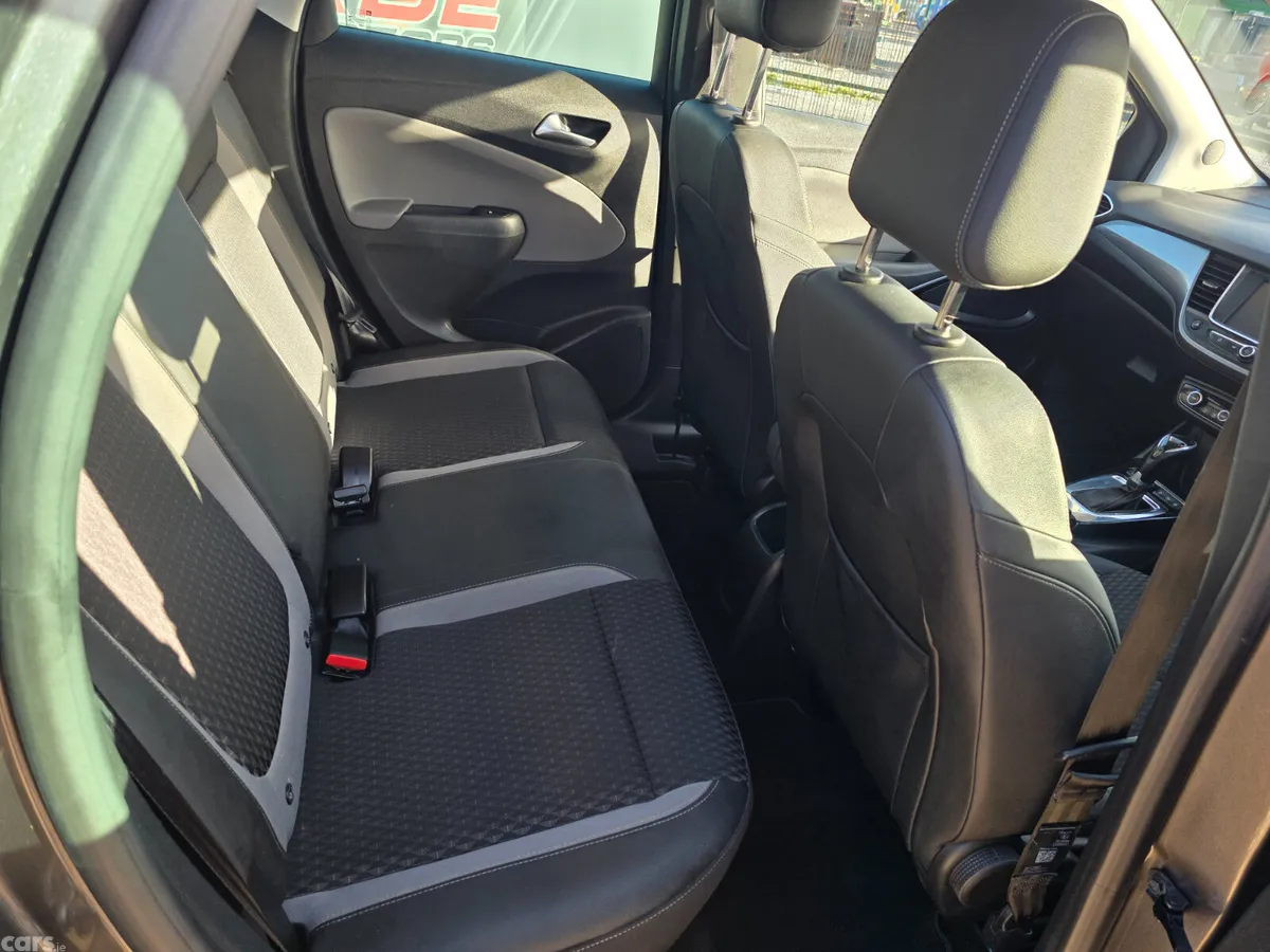 Opel Crossland X SUV, Petrol, 2019, Grey