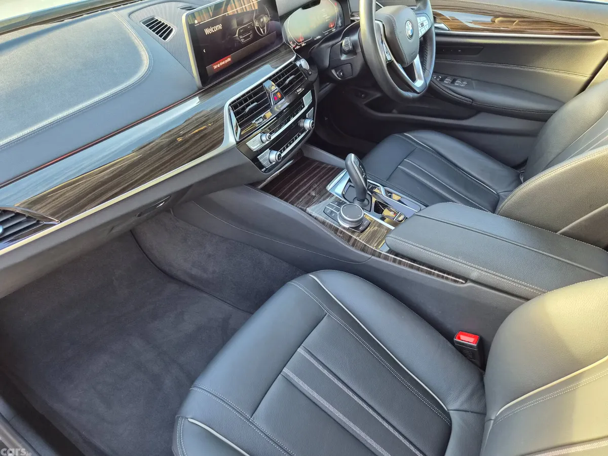 BMW 5-Series Saloon, Diesel, 2021, White