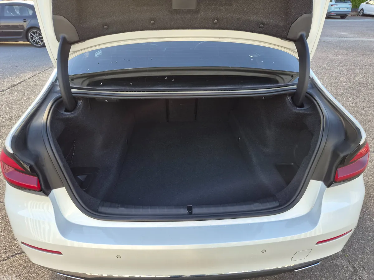 BMW 5-Series Saloon, Diesel, 2021, White