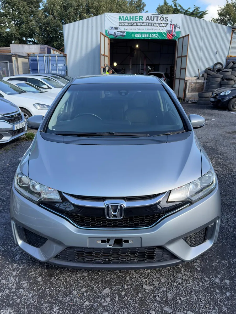 Honda Fit Hatchback, Petrol Hybrid, 2017, Silver