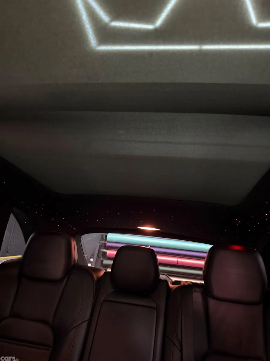 Porsche Cayenne SUV, Diesel, 2015, Grey