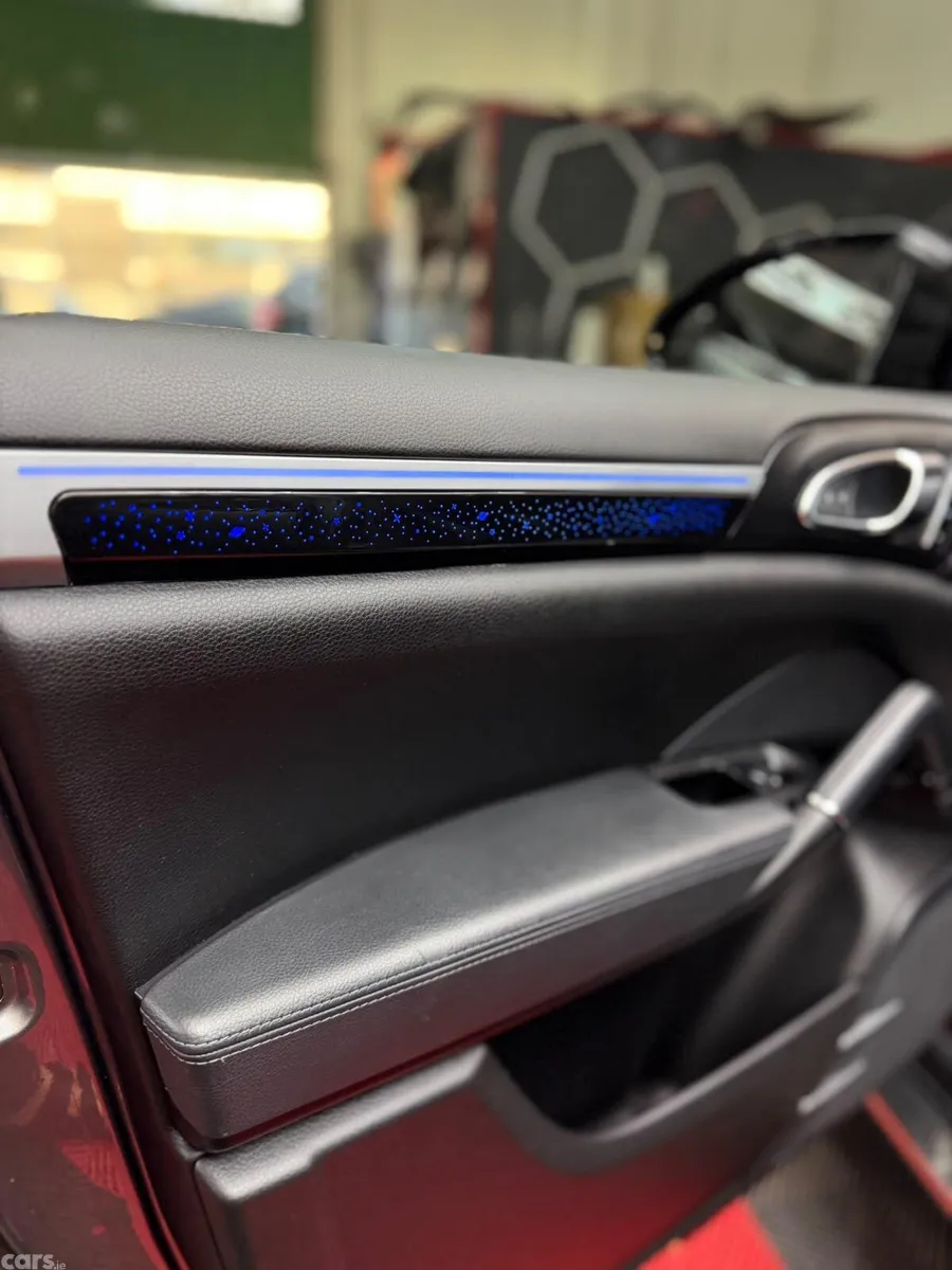 Porsche Cayenne SUV, Diesel, 2015, Grey