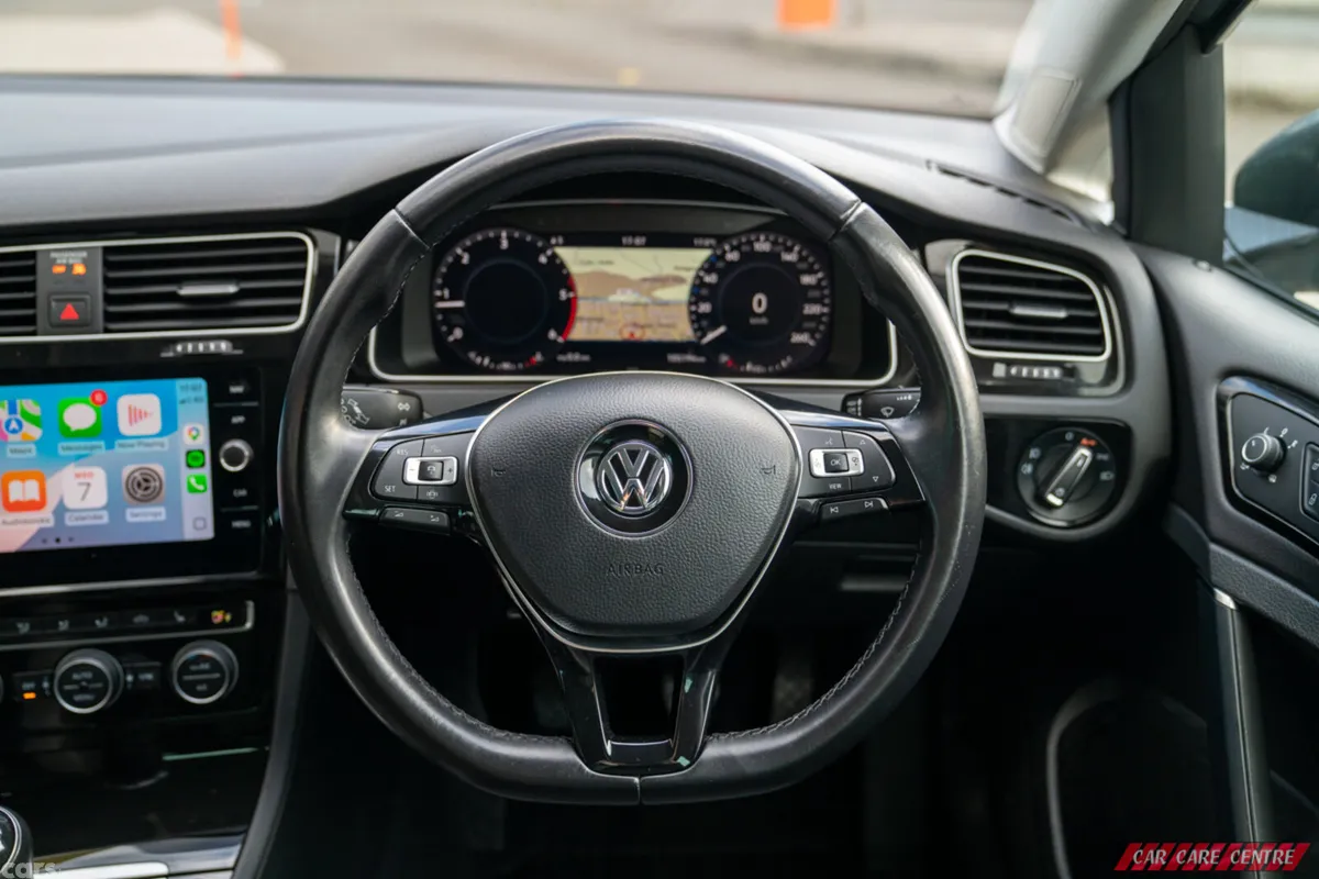 Volkswagen Golf Estate, Diesel, 2020, Grey