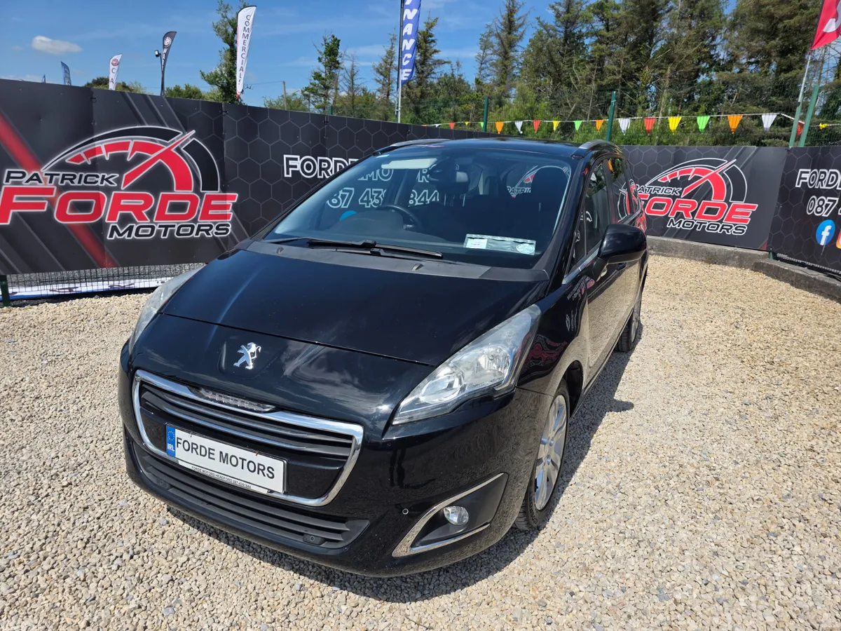 Peugeot 5008 MPV, Diesel, 2015, Black