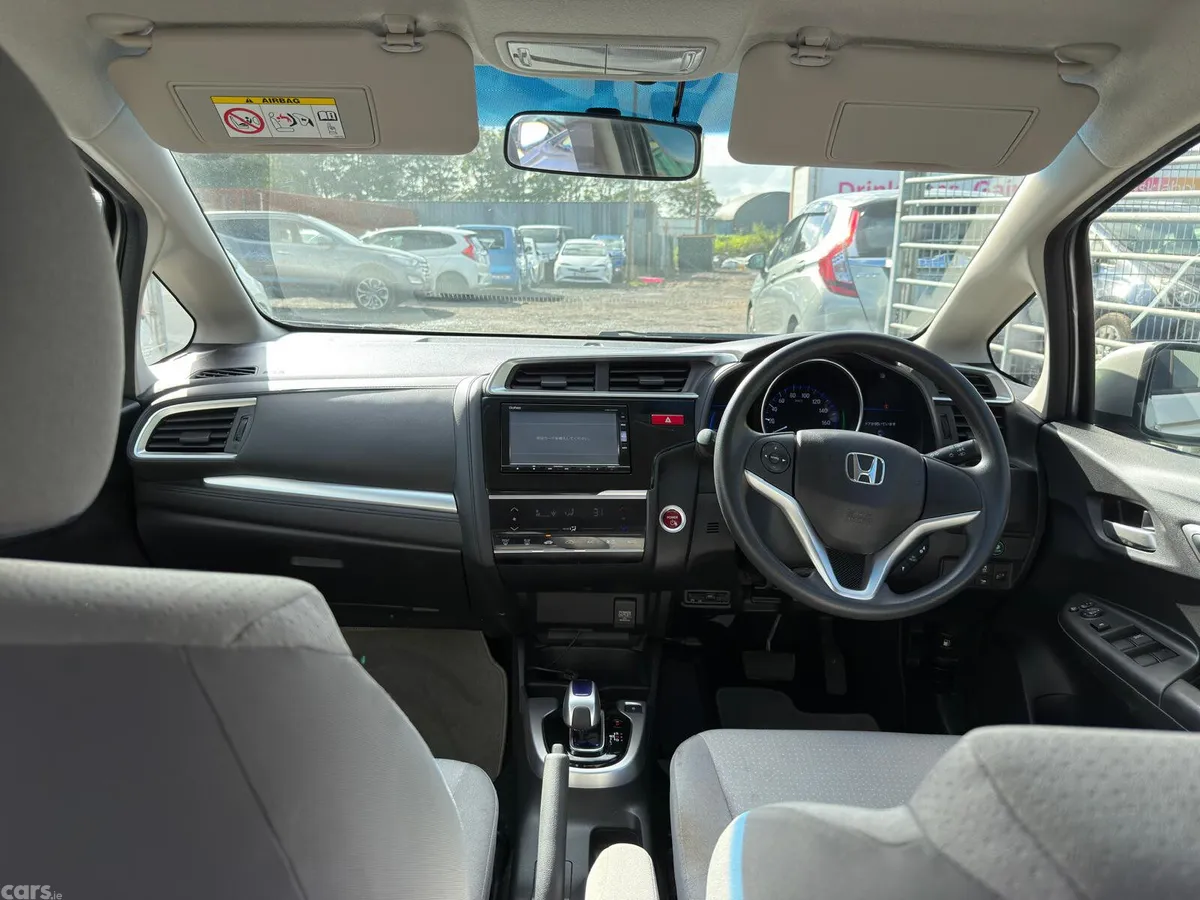 Honda Fit Hatchback, Petrol Hybrid, 2015, Silver
