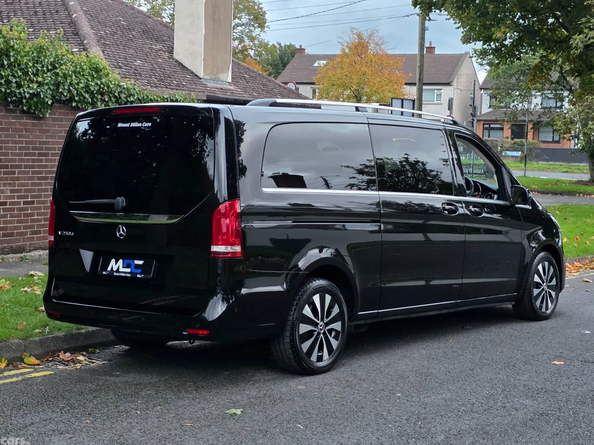 Mercedes-Benz V-Class MPV, Diesel, 2023, Black