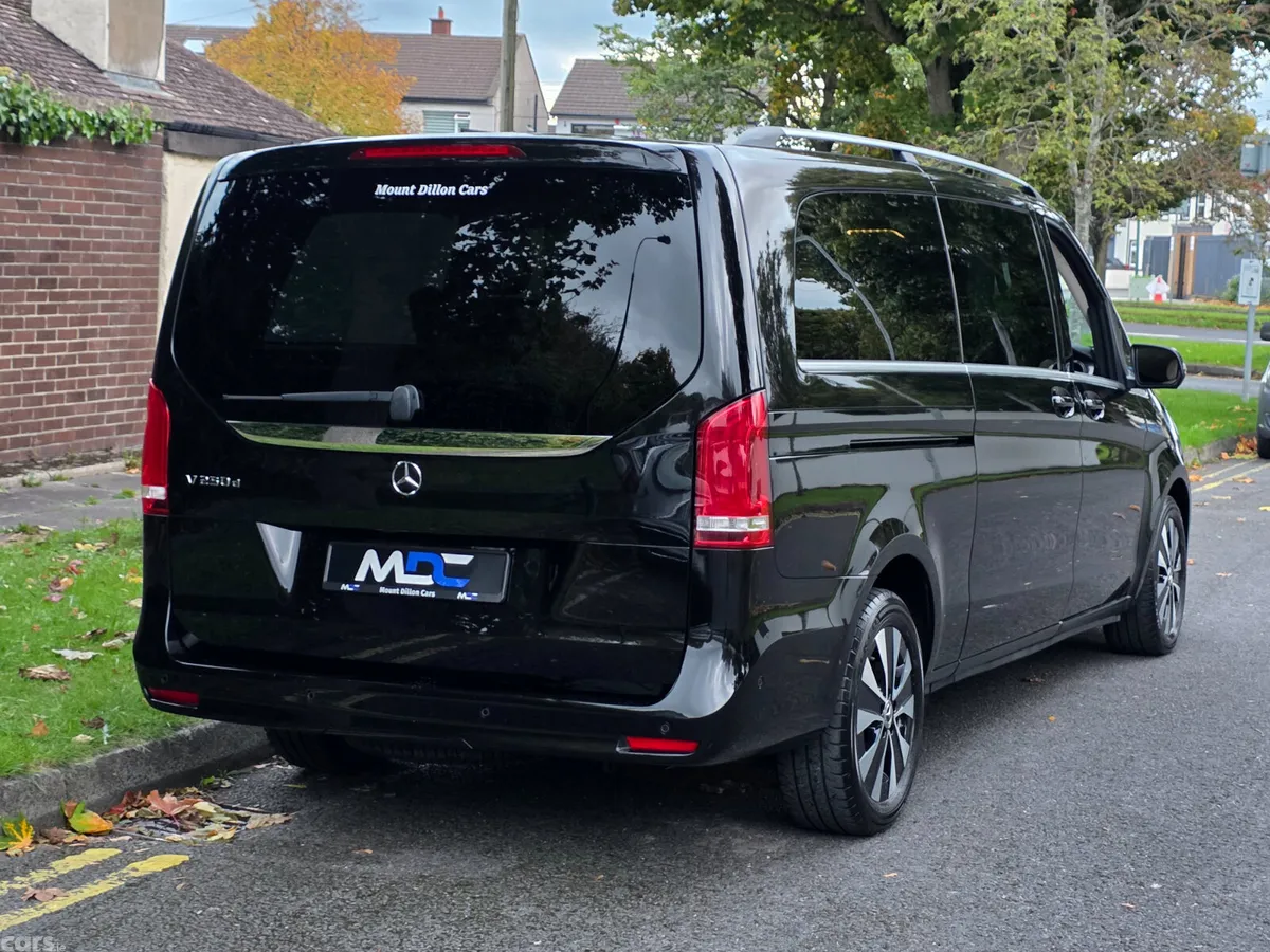 Mercedes-Benz V-Class MPV, Diesel, 2023, Black