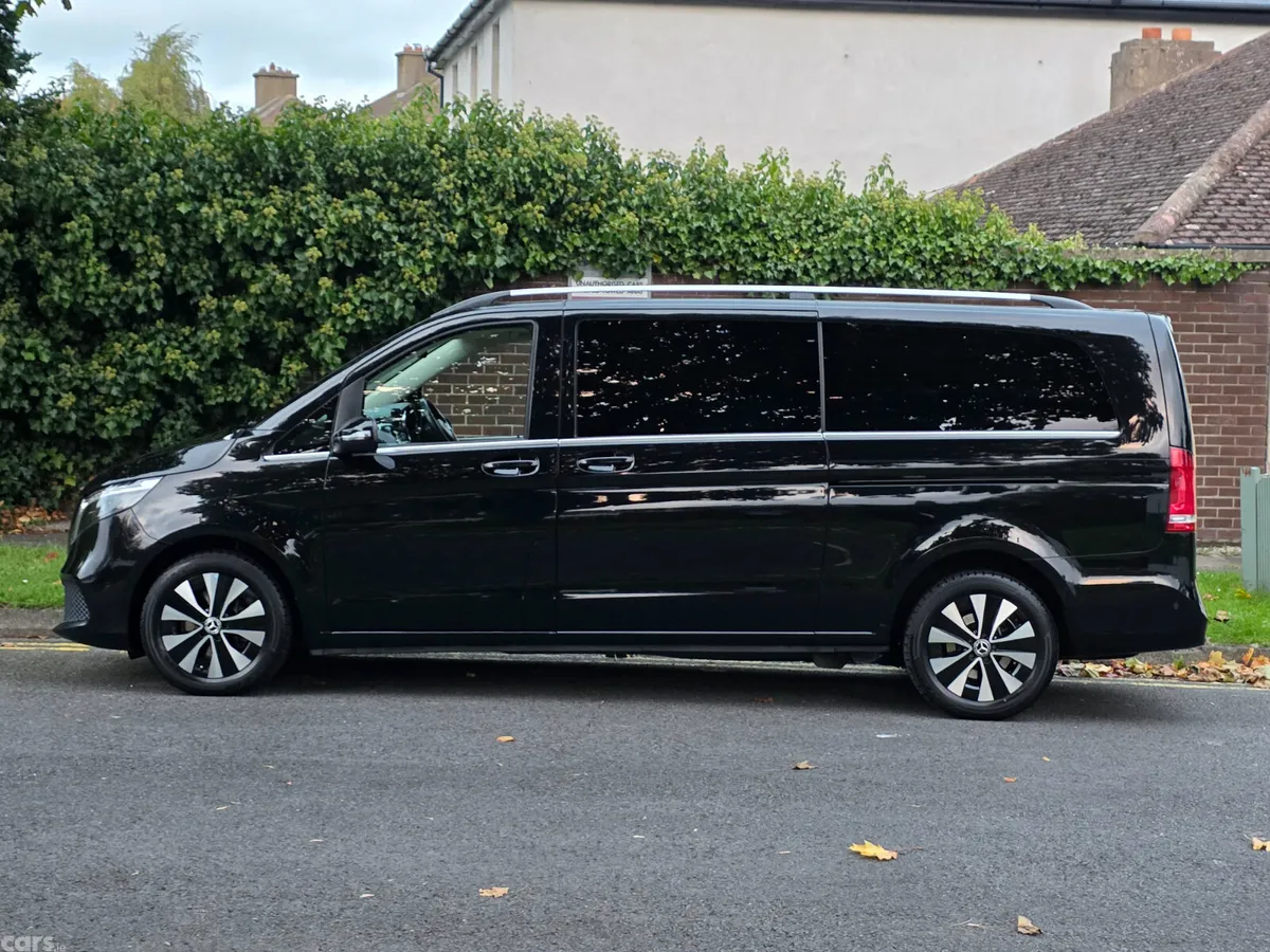 Mercedes-Benz V-Class MPV, Diesel, 2023, Black