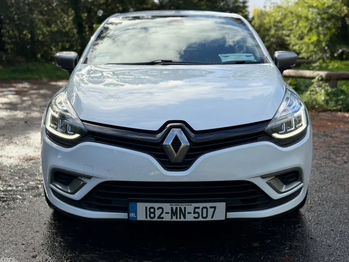 Renault Clio Hatchback, Diesel, 2018, White