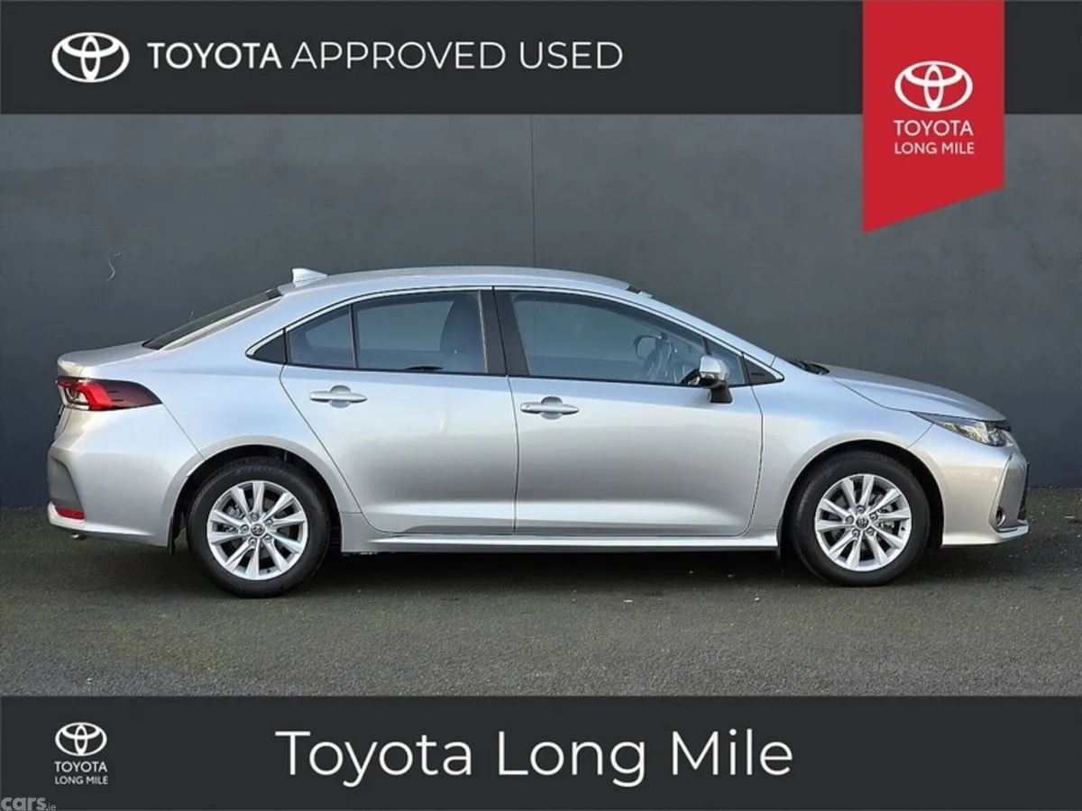 Toyota Corolla Saloon, Petrol Hybrid, 2023, Grey