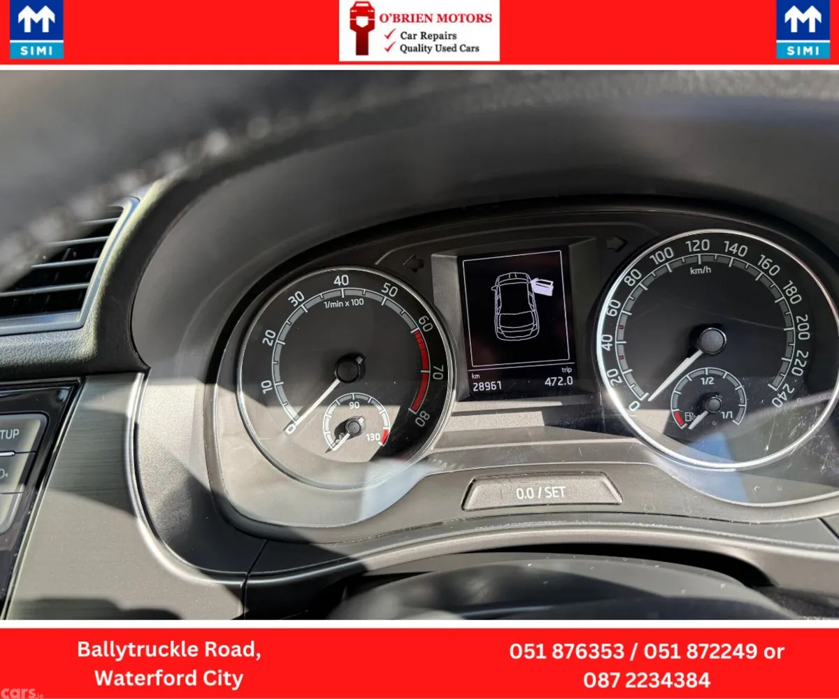 Skoda Fabia Hatchback, Petrol, 2021, Grey