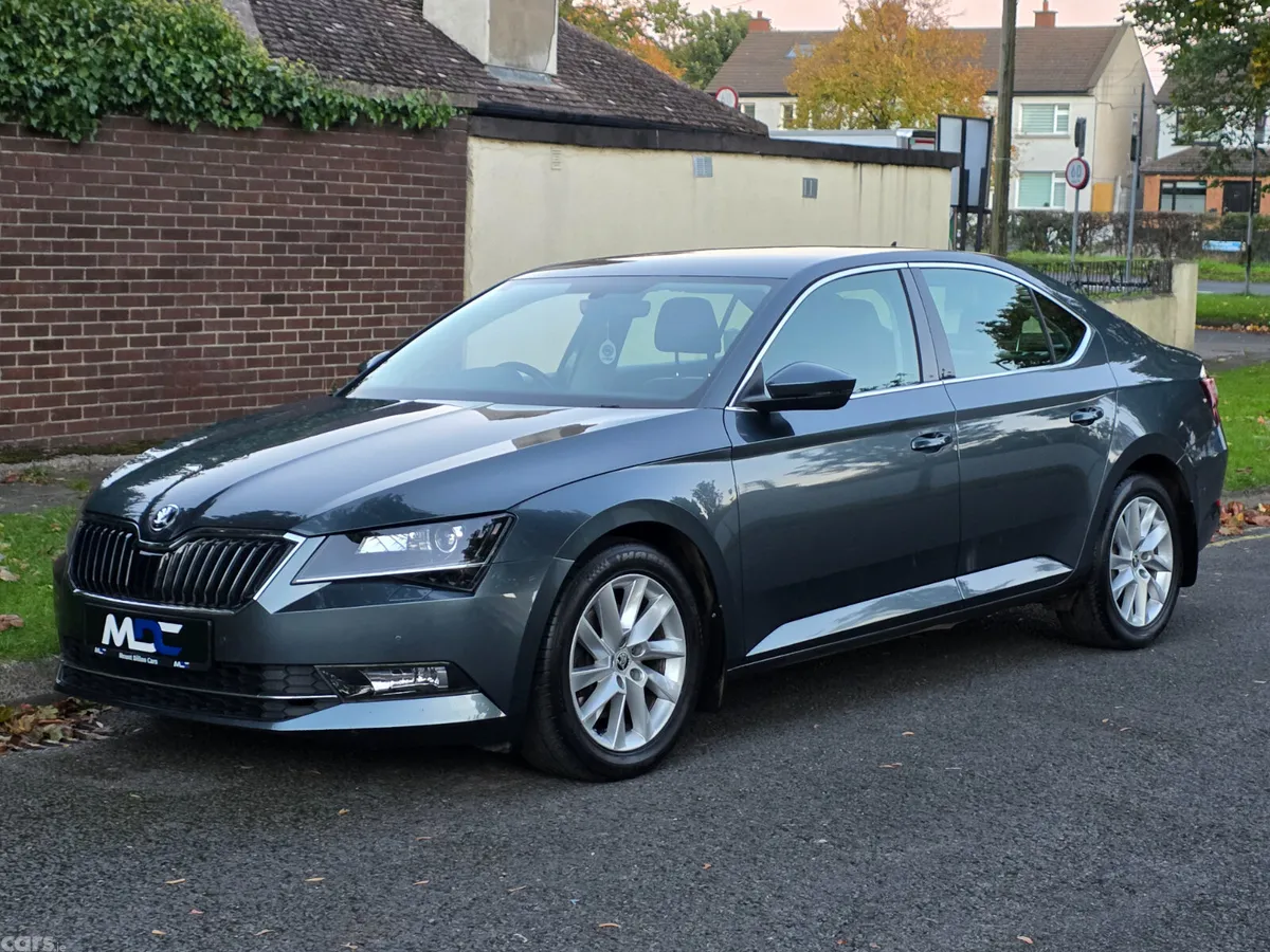 Skoda Superb Saloon, Diesel, 2017, Grey