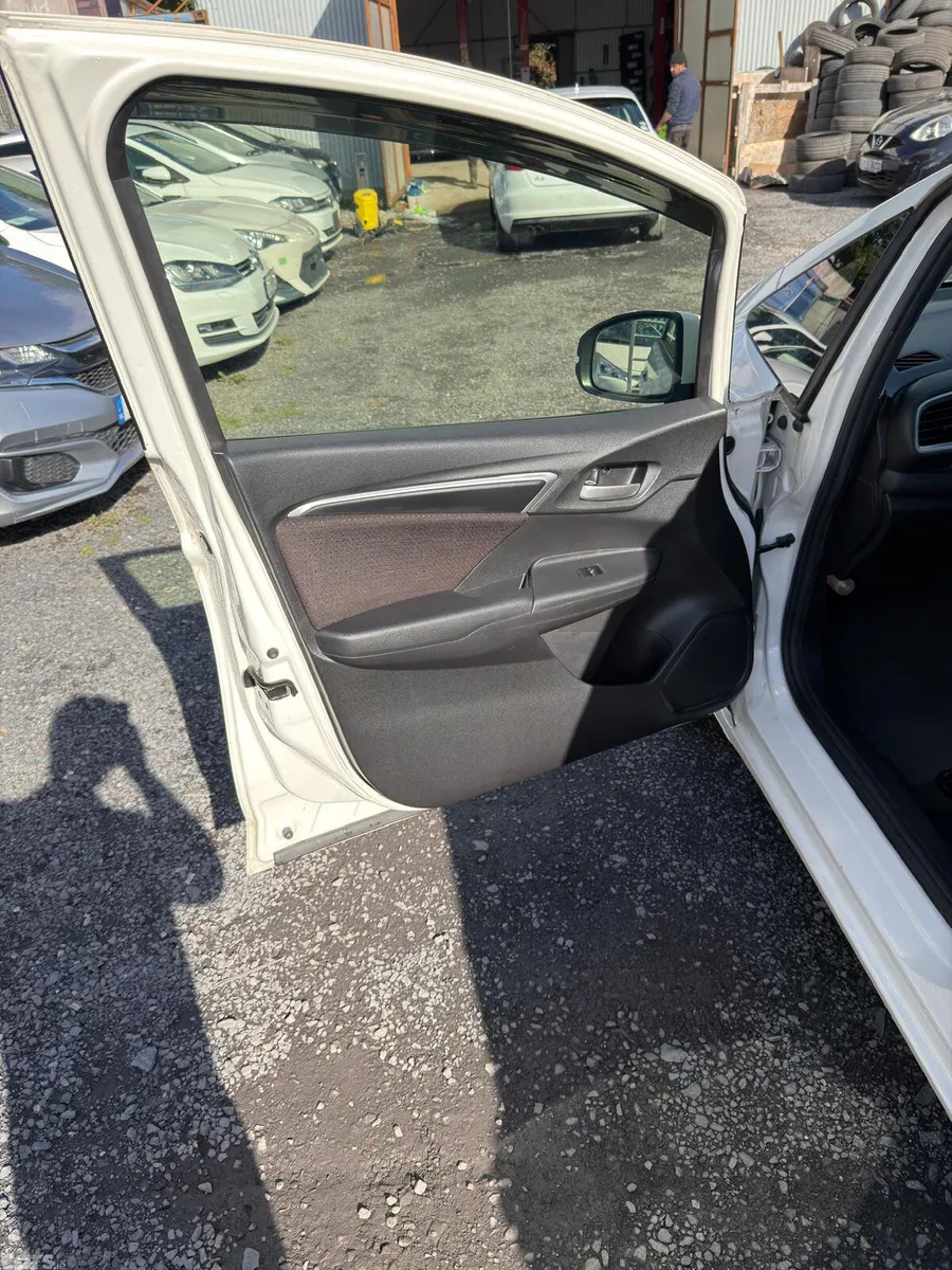 Honda Fit Hatchback, Petrol Hybrid, 2015, White