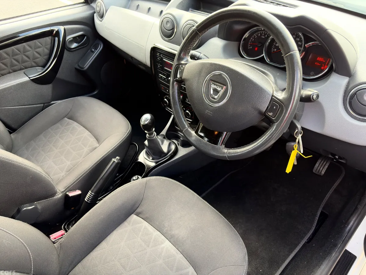 Dacia Duster SUV, Diesel, 2016, White