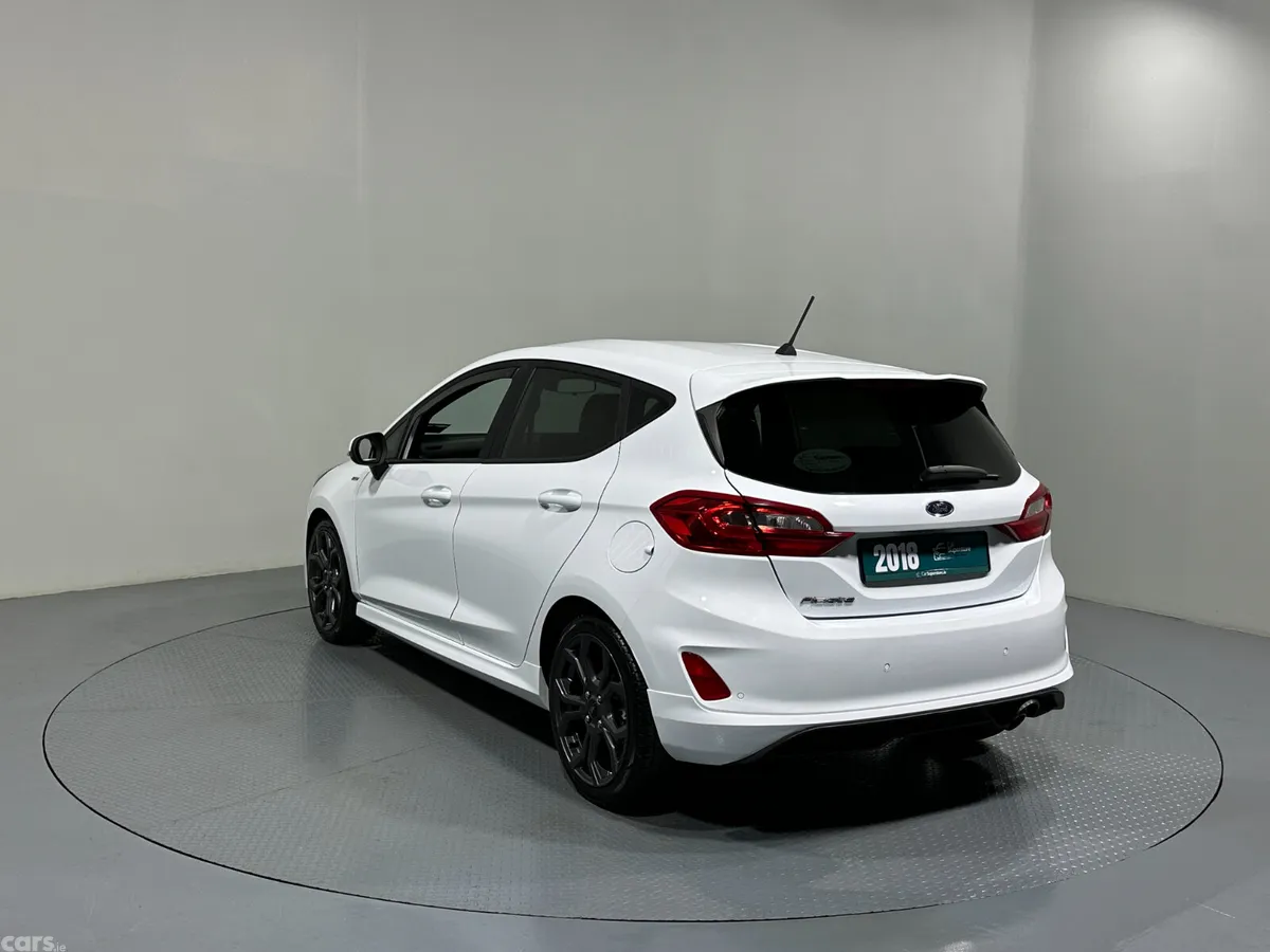 Ford Fiesta Hatchback, Diesel, 2018, White