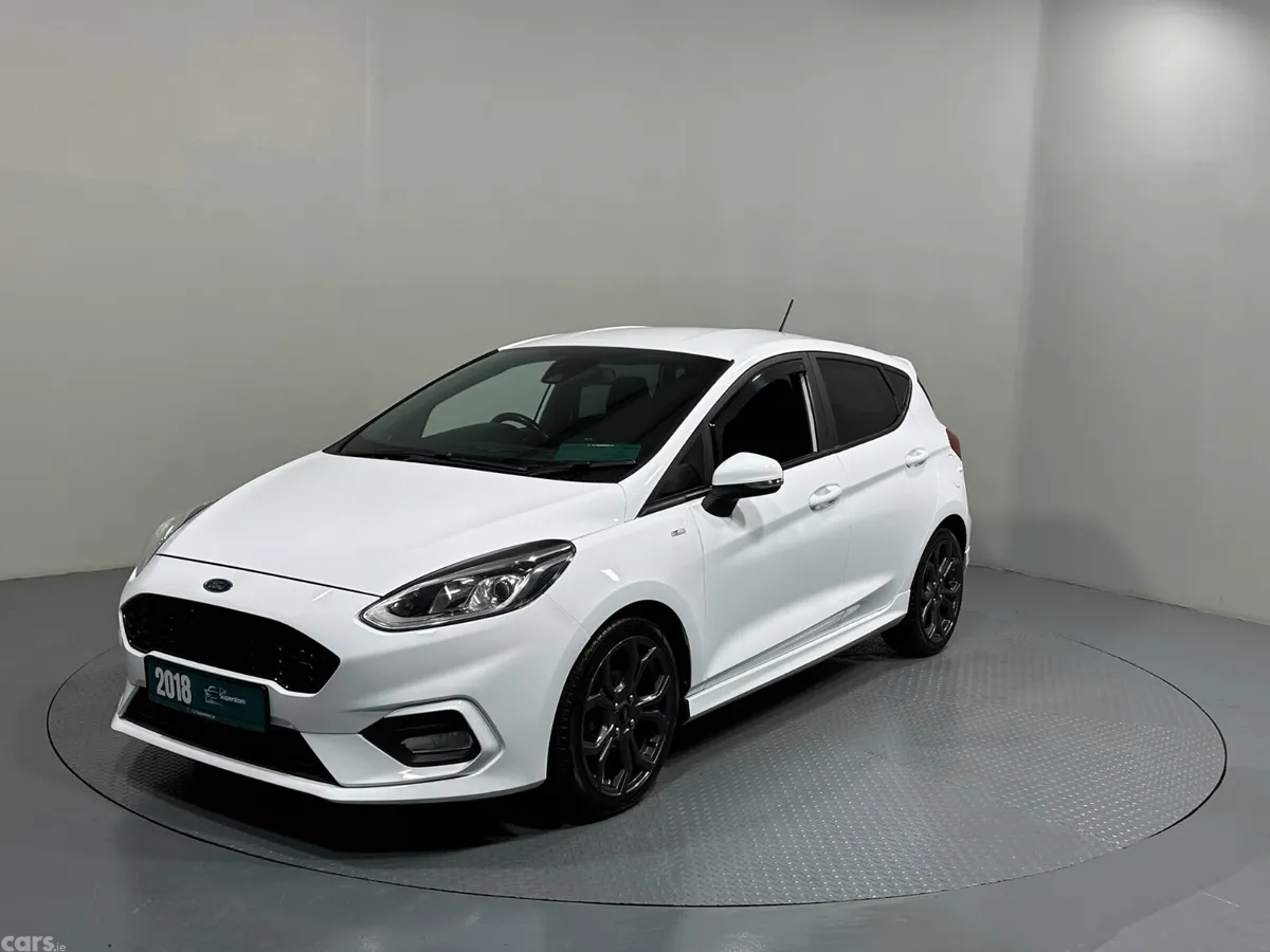 Ford Fiesta Hatchback, Diesel, 2018, White