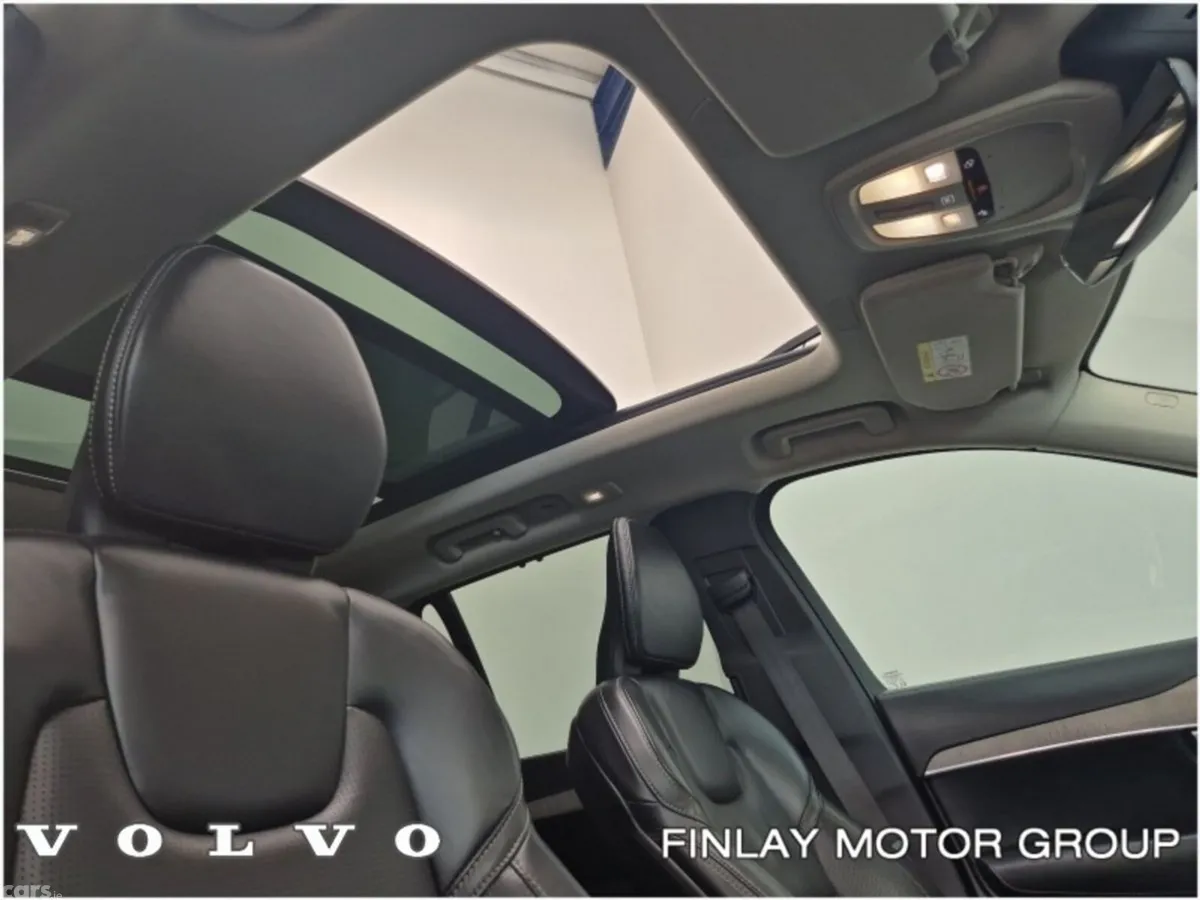 Volvo XC90 SUV, Petrol Plug-in Hybrid, 2023, Grey